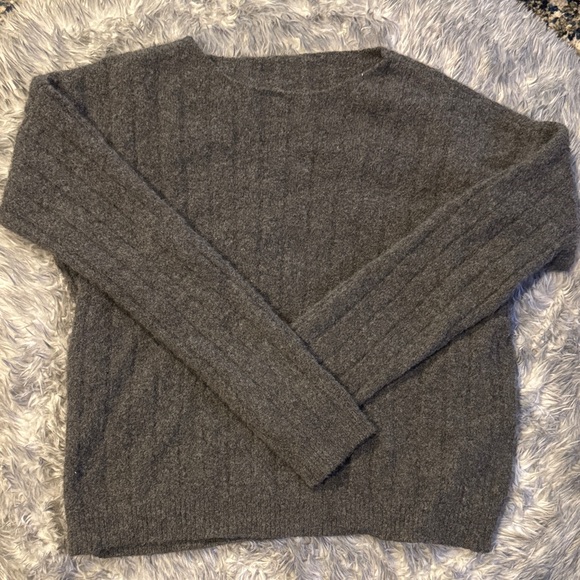 Charcoal grey cashmere Women's Crew Neck Sweater - Picture 1 of 5